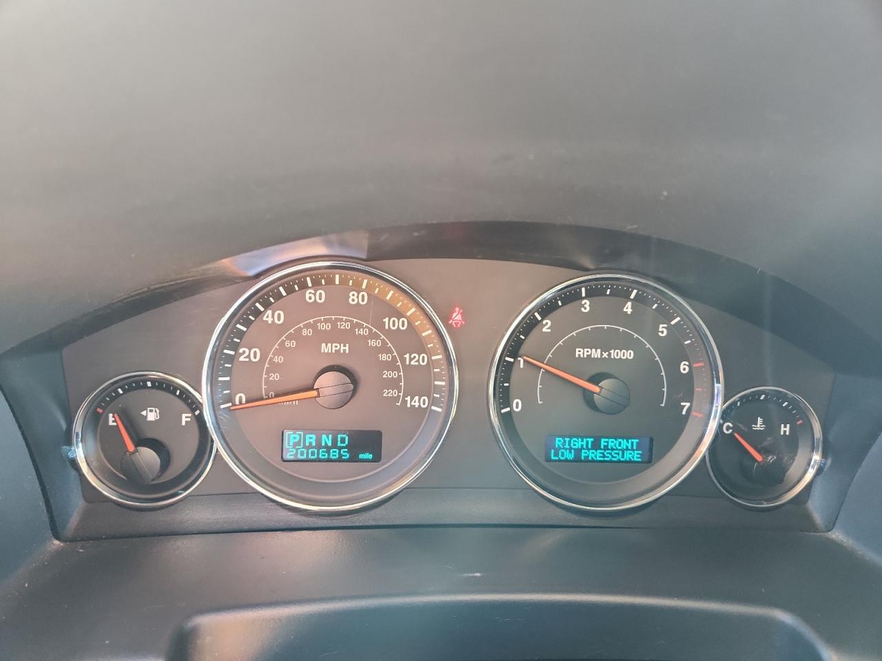 2007 Jeep Commander Limited VIN: 1J8HG58P77C550598 Lot: 85394115