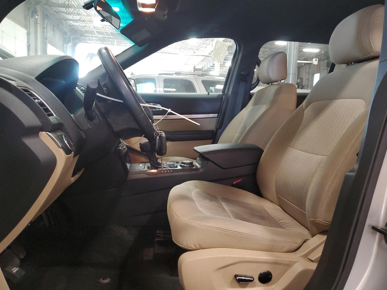 2017 Ford Explorer VIN: 1FM5K8BH6HGA33813 Lot: 85733425