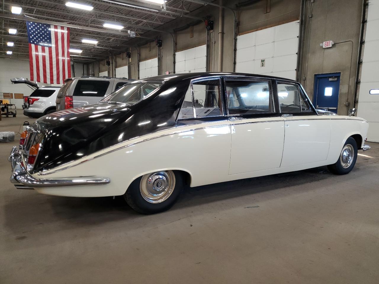 1970 Daimler Jaguar Ds-420 Limousine two_colors null null 1M1311 photo #4