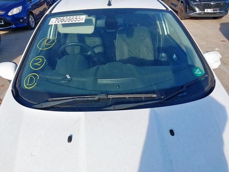 2017 FORD FIESTA TITANIUM TURBO AUT 