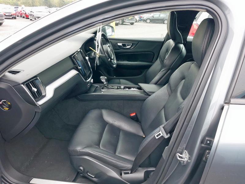 2018 VOLVO V60 MOMENTUM PRO D3 AUTO 