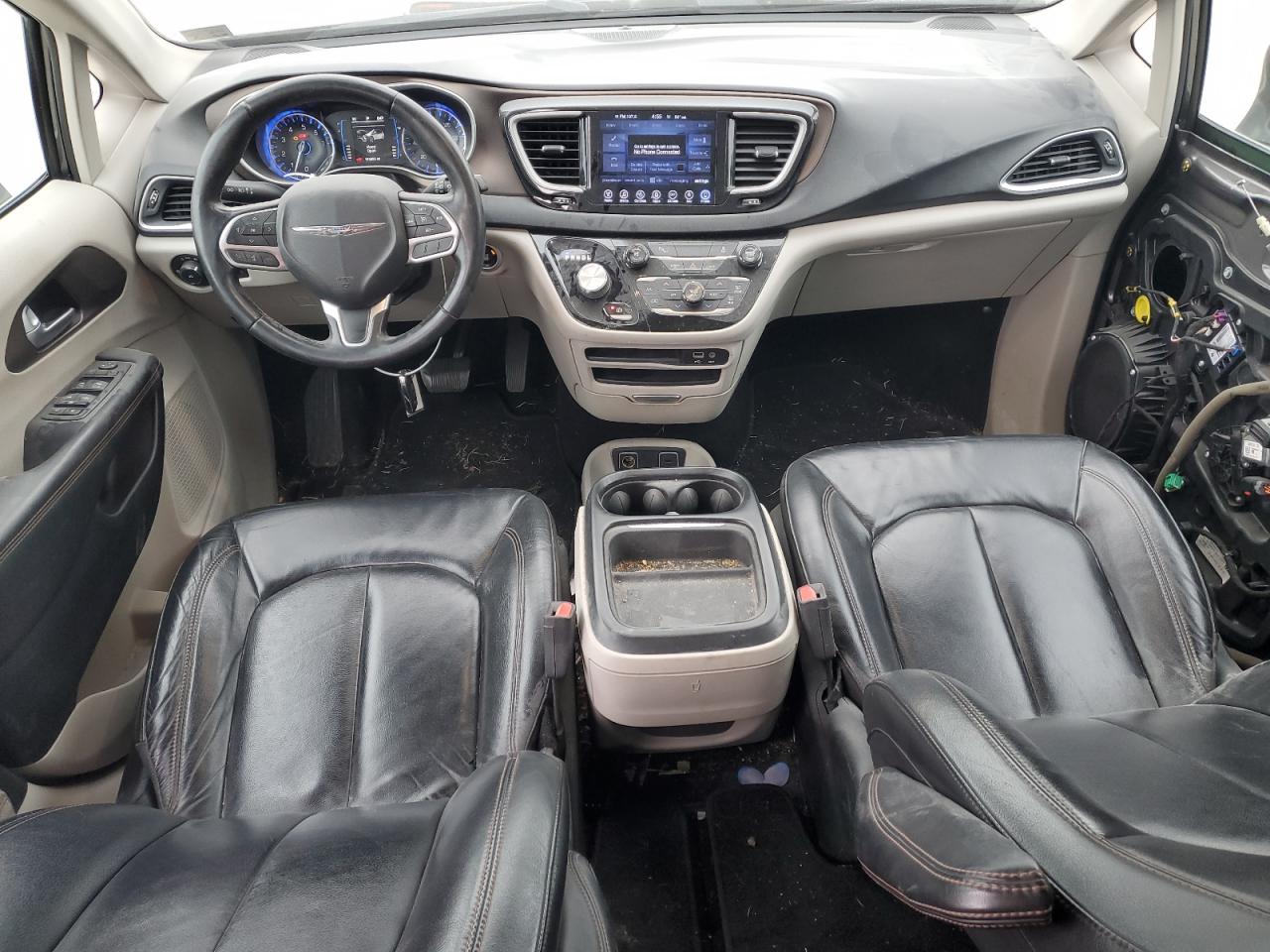 2017 Chrysler Pacifica Touring L VIN: 2C4RC1BG3HR559266 Lot: 89901365