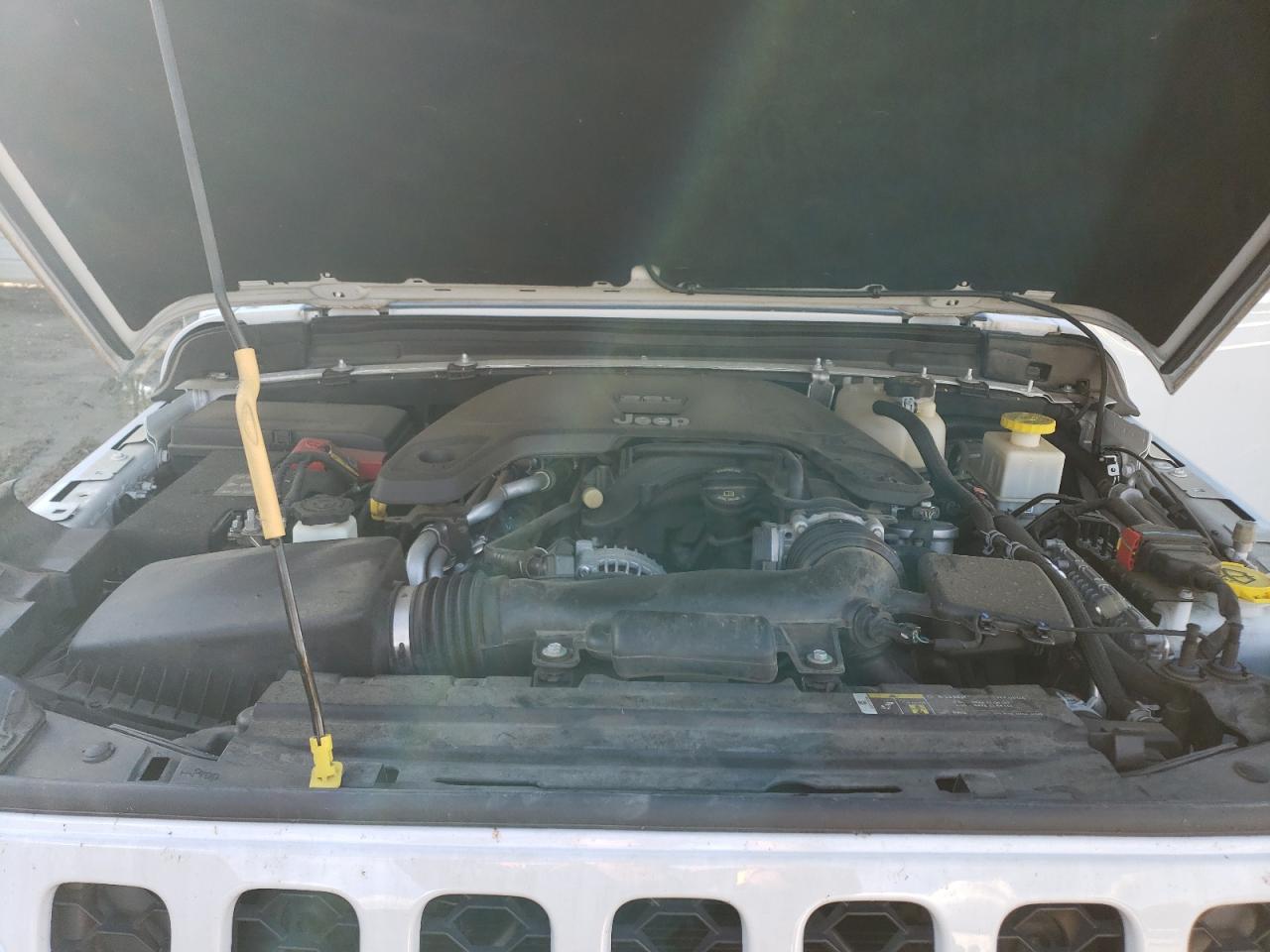 2020 Jeep Gladiator Sport VIN: 1C6HJTAG5LL123929 Lot: 90813375