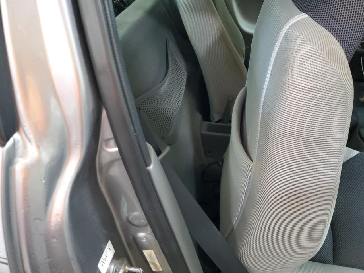 2000 Honda Insight VIN: JHMZE1354YT001151 Lot: 87011885