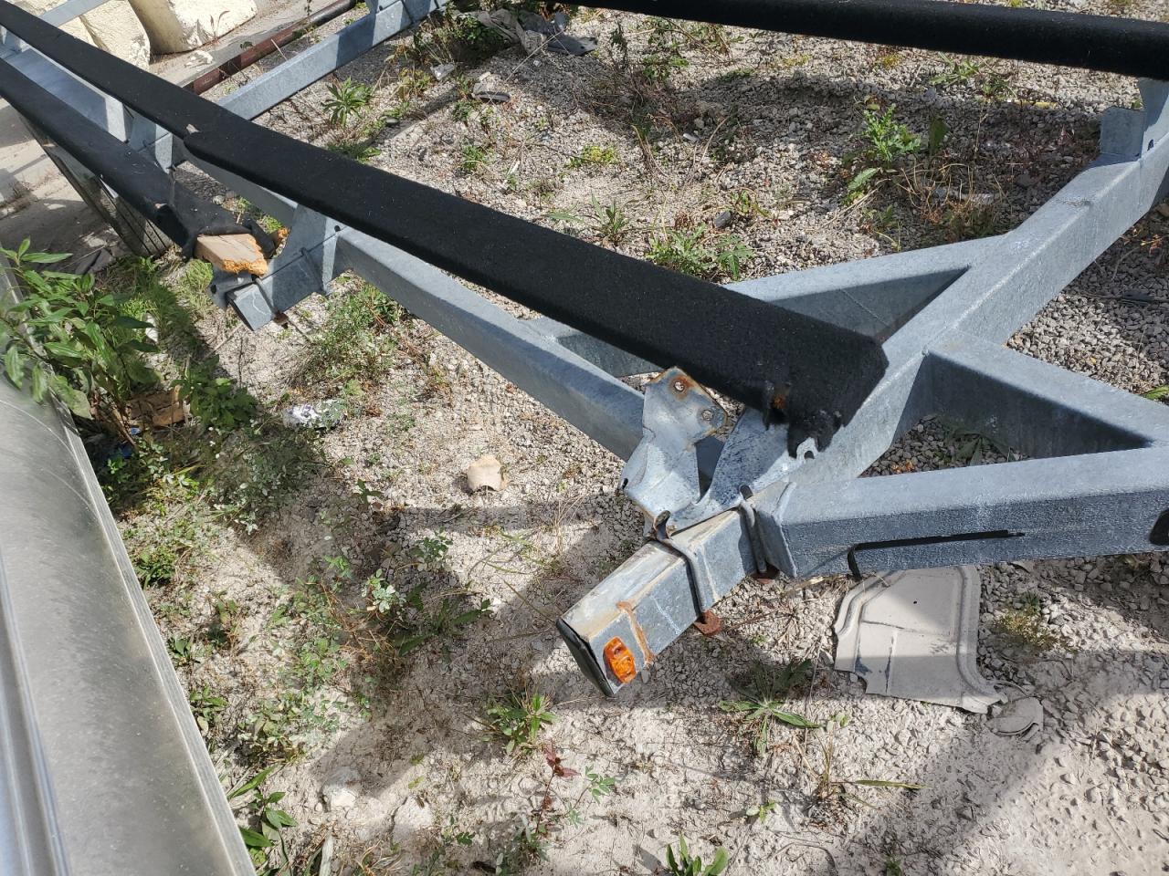 2019 Genesis Mbpt22-2 Boat Trailer VIN: 5KYMB2222K1019530 Lot: 82363475