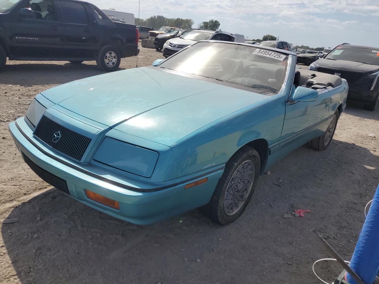 CHRYSLER LEBARON 1992. Lot# 84954725. VIN 1C3XU4539NF258037. Photo 1
