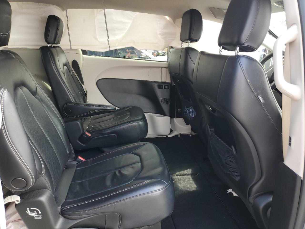 2022 Chrysler Pacifica Touring L VIN: 2C4RC1BG6NR176899 Lot: 85381025