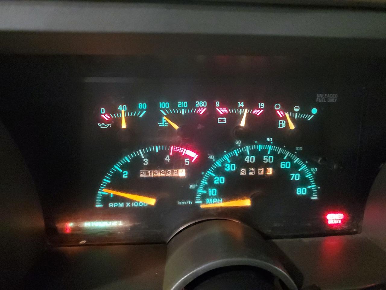 1994 GMC Sierra K1500 VIN: 2GTEK19K8R1553085 Lot: 89805645