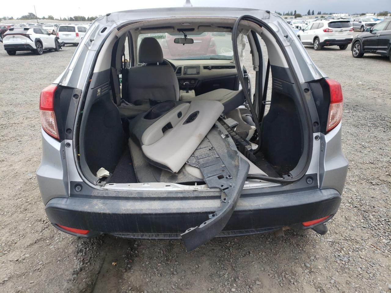 2017 Honda Hr-V Lx VIN: 3CZRU5H33HM724386 Lot: 86260965