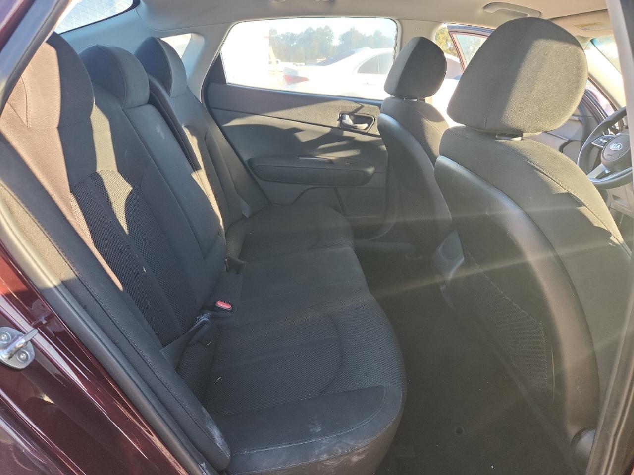 2019 Kia Optima Lx VIN: 5XXGT4L37KG365456 Lot: 86432945