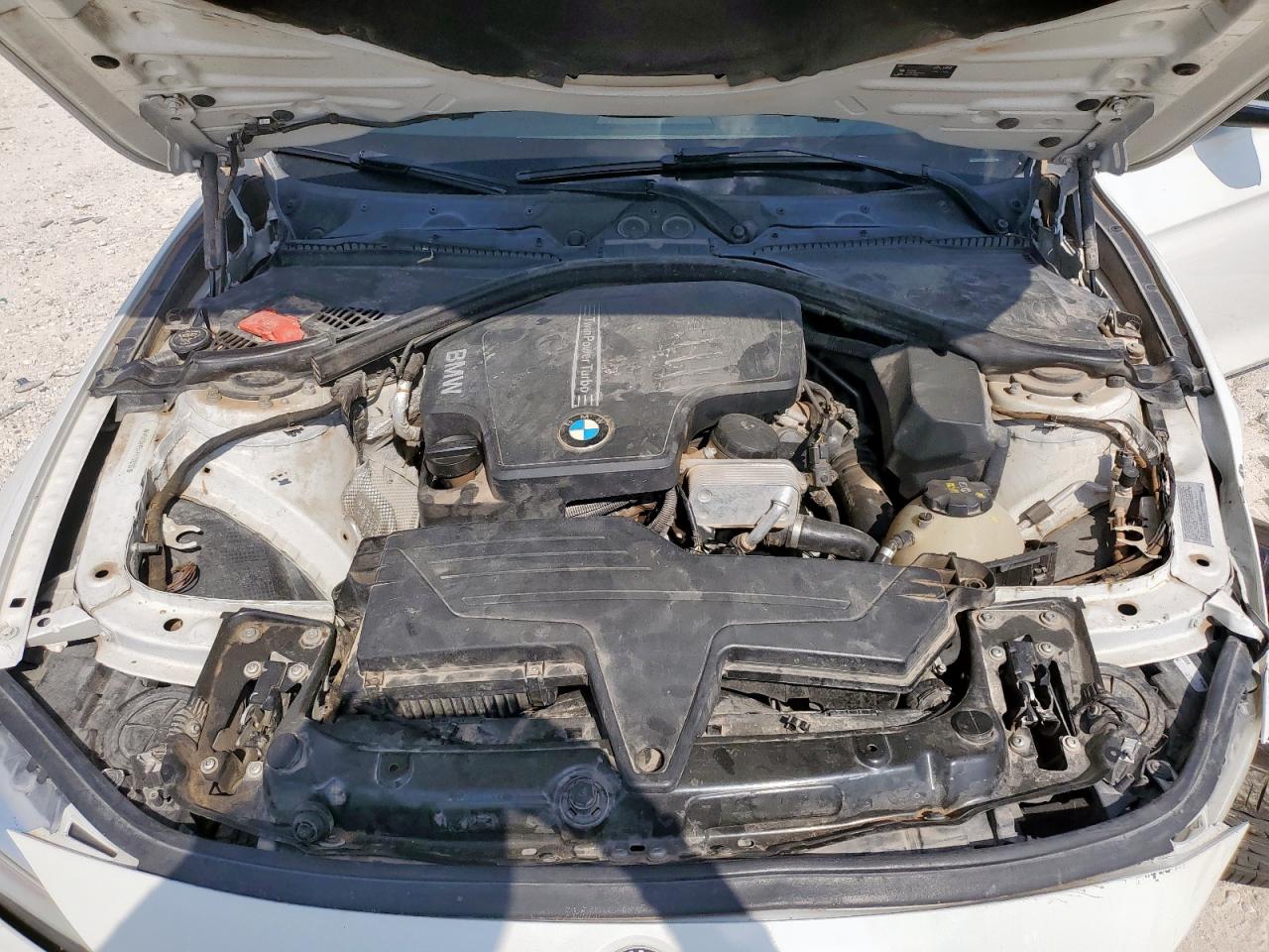 2015 BMW 320 I VIN: WBA3B1C57FK139282 Lot: 84880585