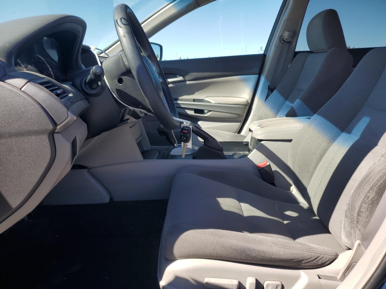 2008 Honda Accord Ex VIN: 1HGCP36748A046887 Lot: 82430705