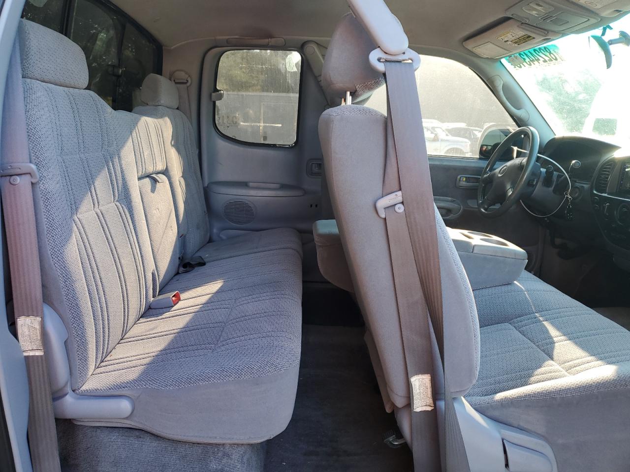 2002 Toyota Tundra Access Cab VIN: 5TBBT44172S272211 Lot: 82244315