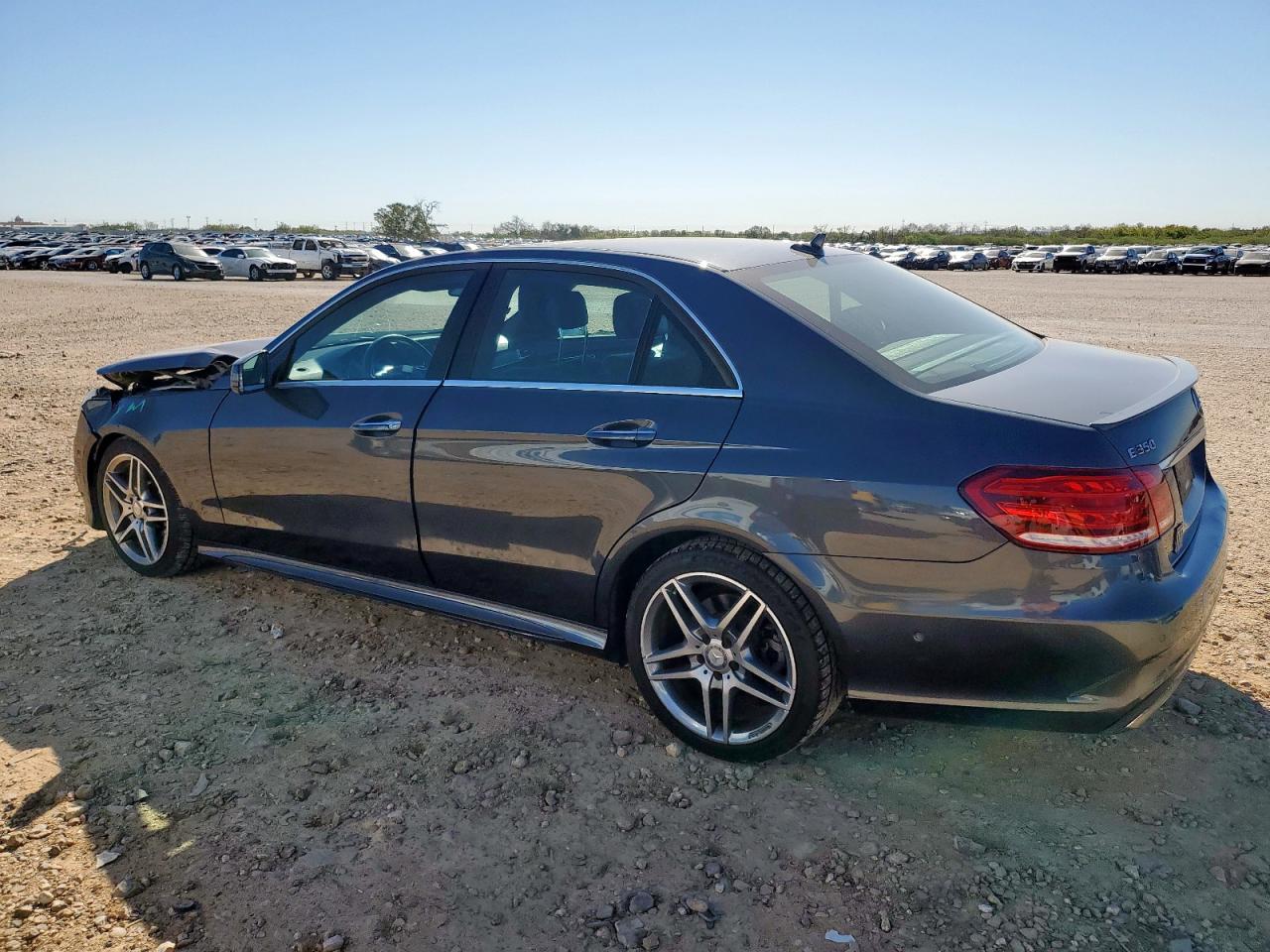 2016 Mercedes-Benz E 350 VIN: WDDHF5KB7GB288262 Lot: 90683655