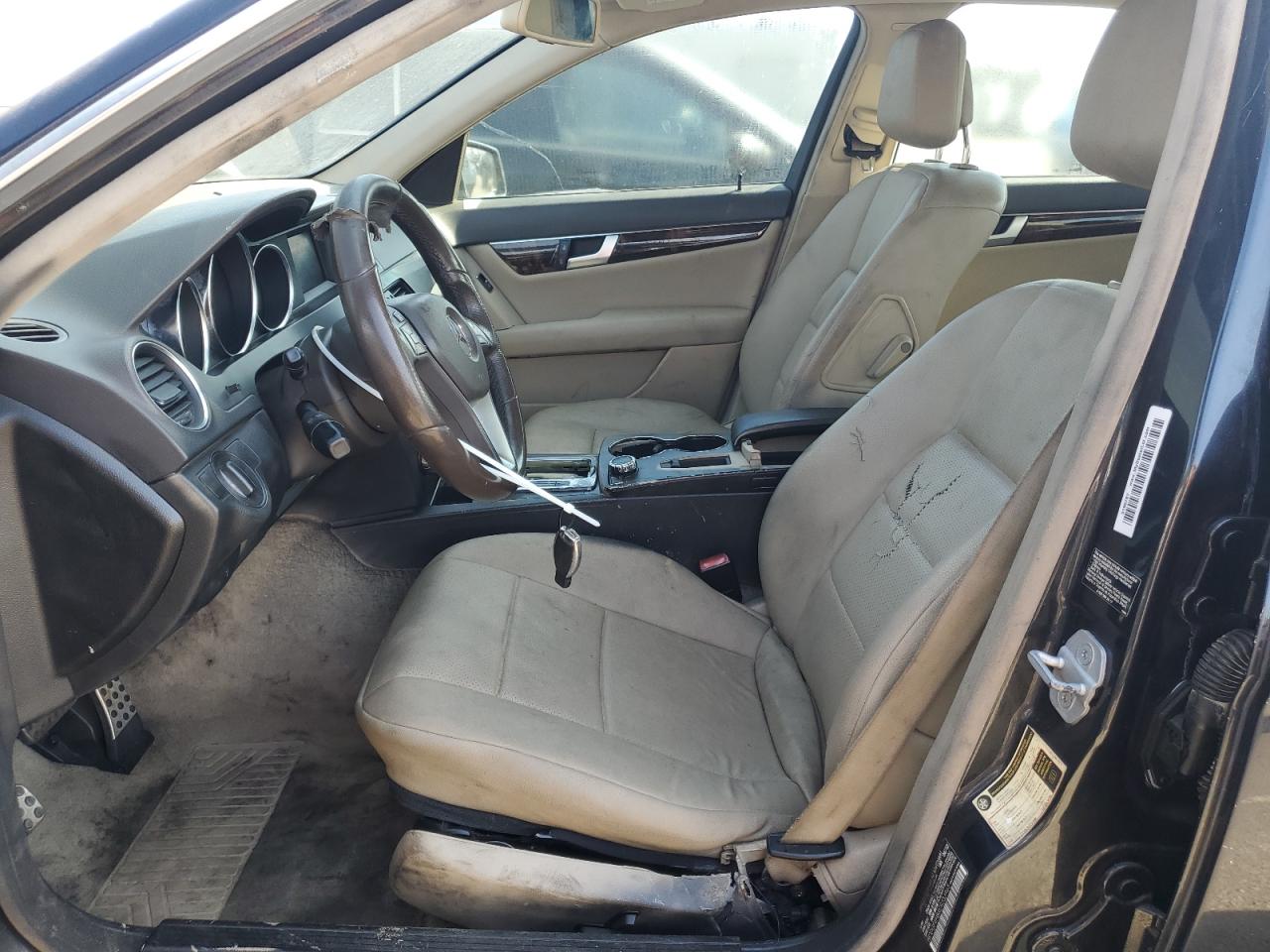 2012 Mercedes-Benz C 250 VIN: WDDGF4HBXCR233965 Lot: 82598215