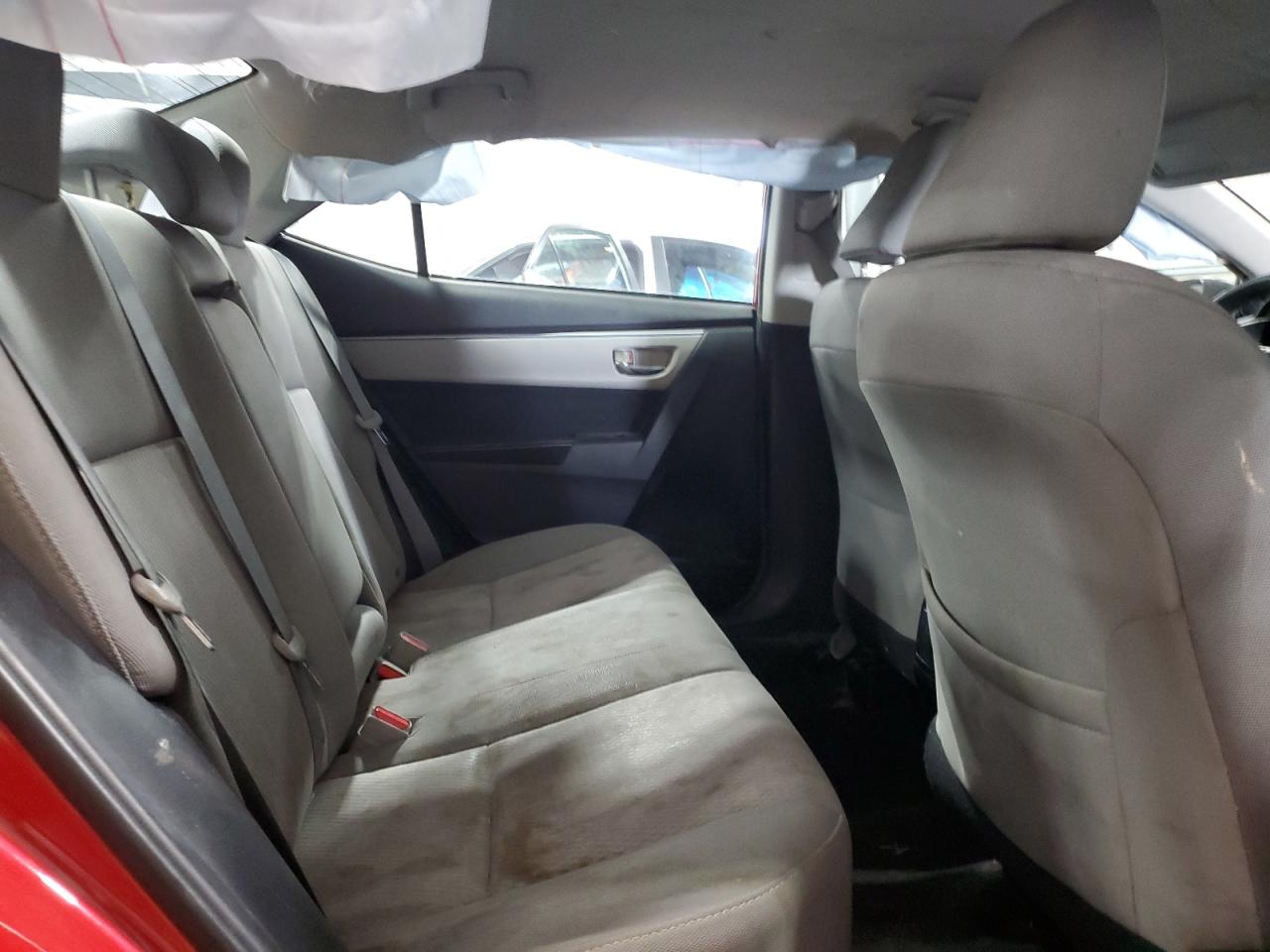 2015 Toyota Corolla L VIN: 2T1BURHE8FC236699 Lot: 85760655