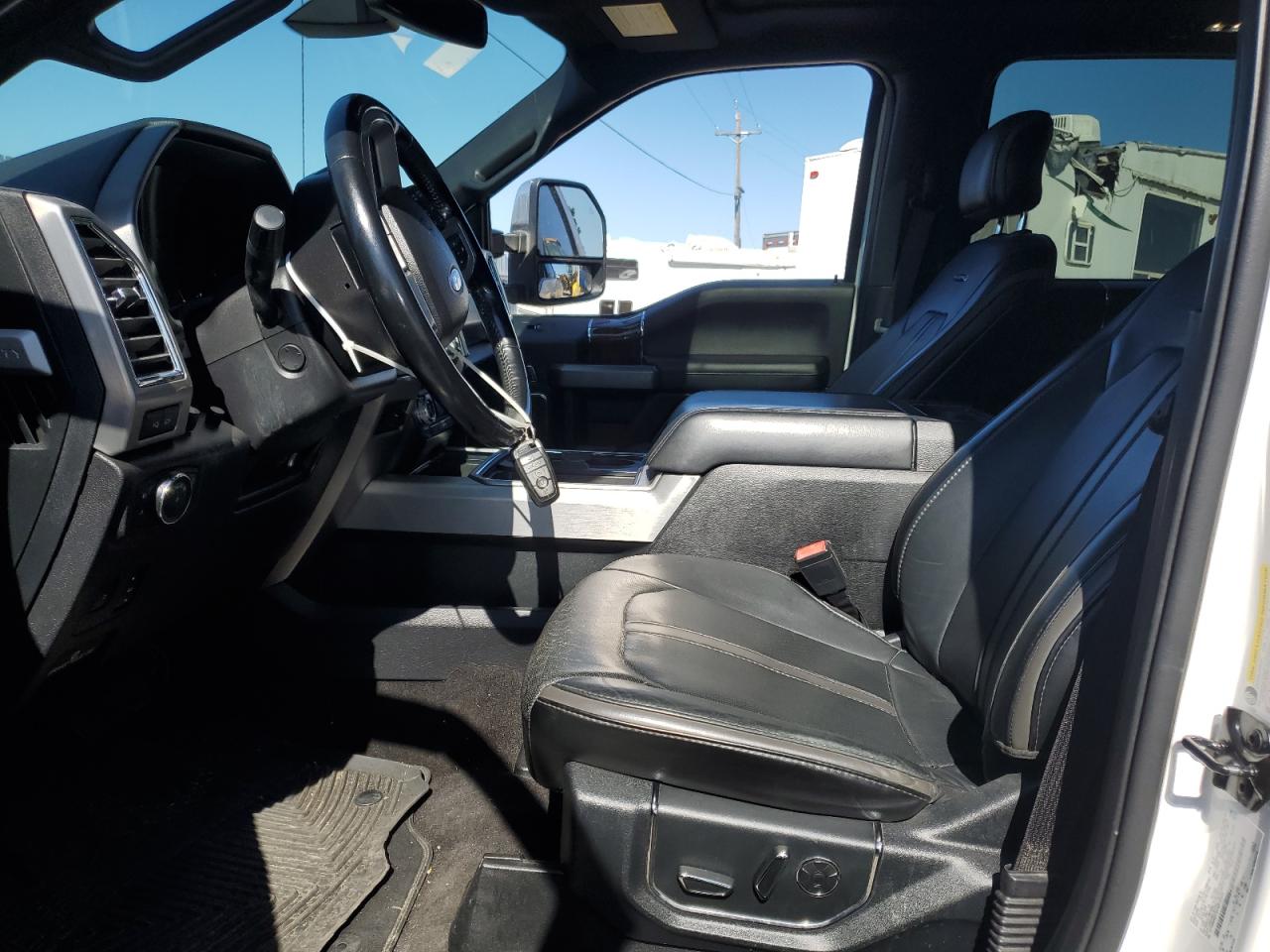 2017 Ford F450 Super Duty VIN: 1FT8W4DT2HEF10930 Lot: 85164055