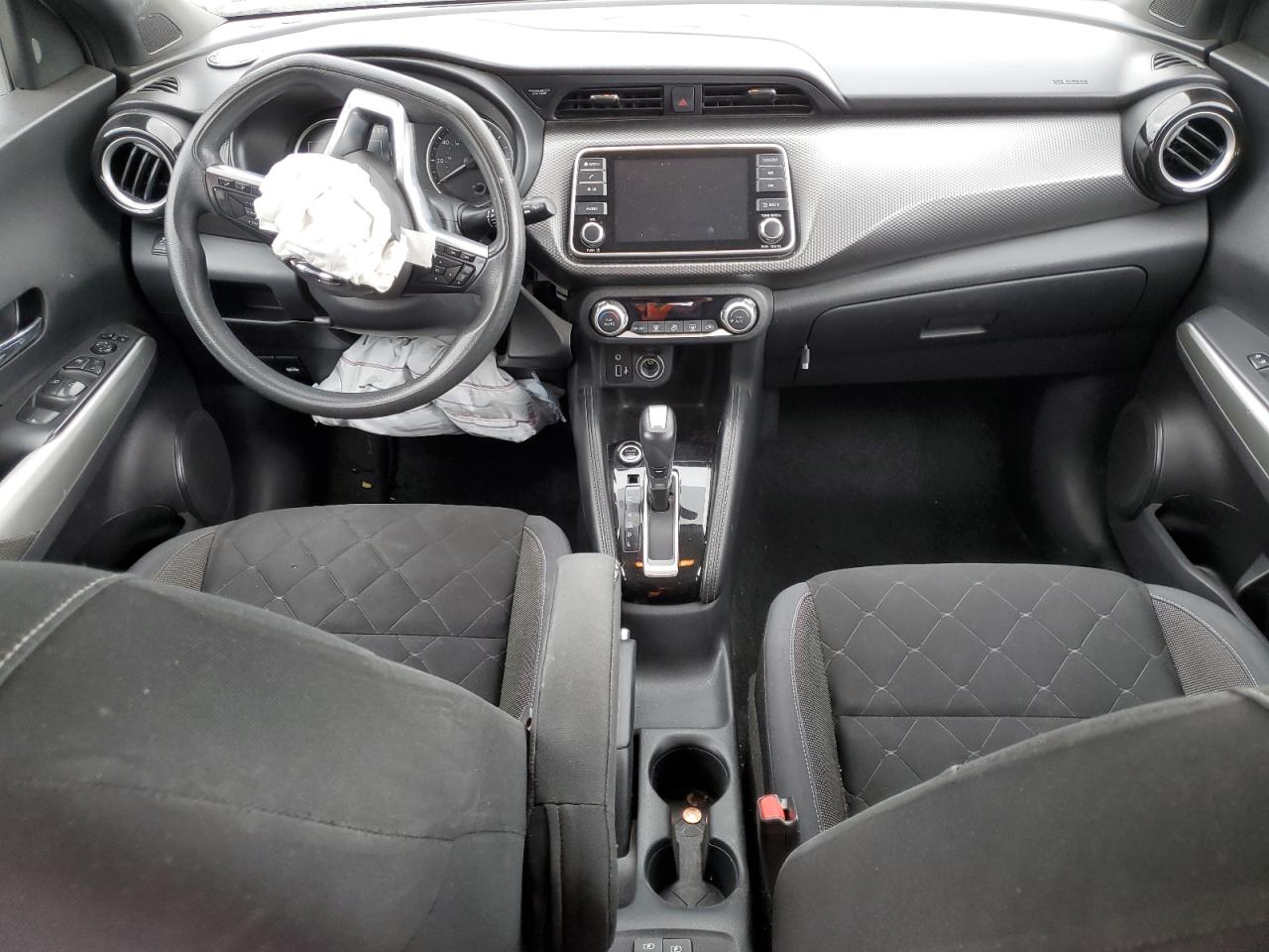 2019 Nissan Kicks S VIN: 3N1CP5CU3KL559670 Lot: 85760135