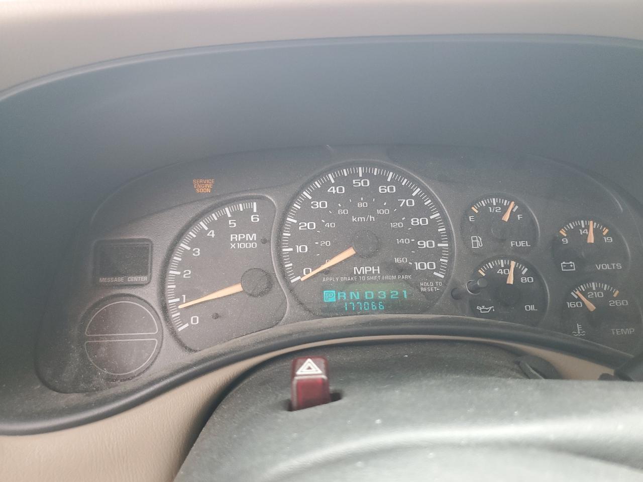 2002 GMC Yukon VIN: 1GKEK13Z32J294785 Lot: 84557305