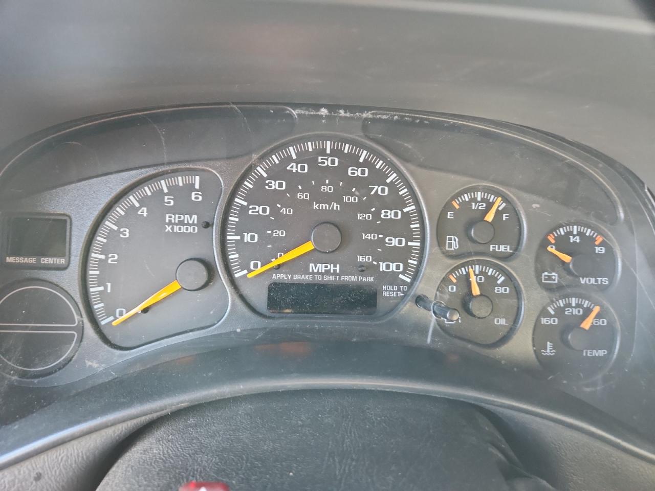 2000 Chevrolet Silverado C1500 VIN: 2GCEC19V5Y1358468 Lot: 87482605