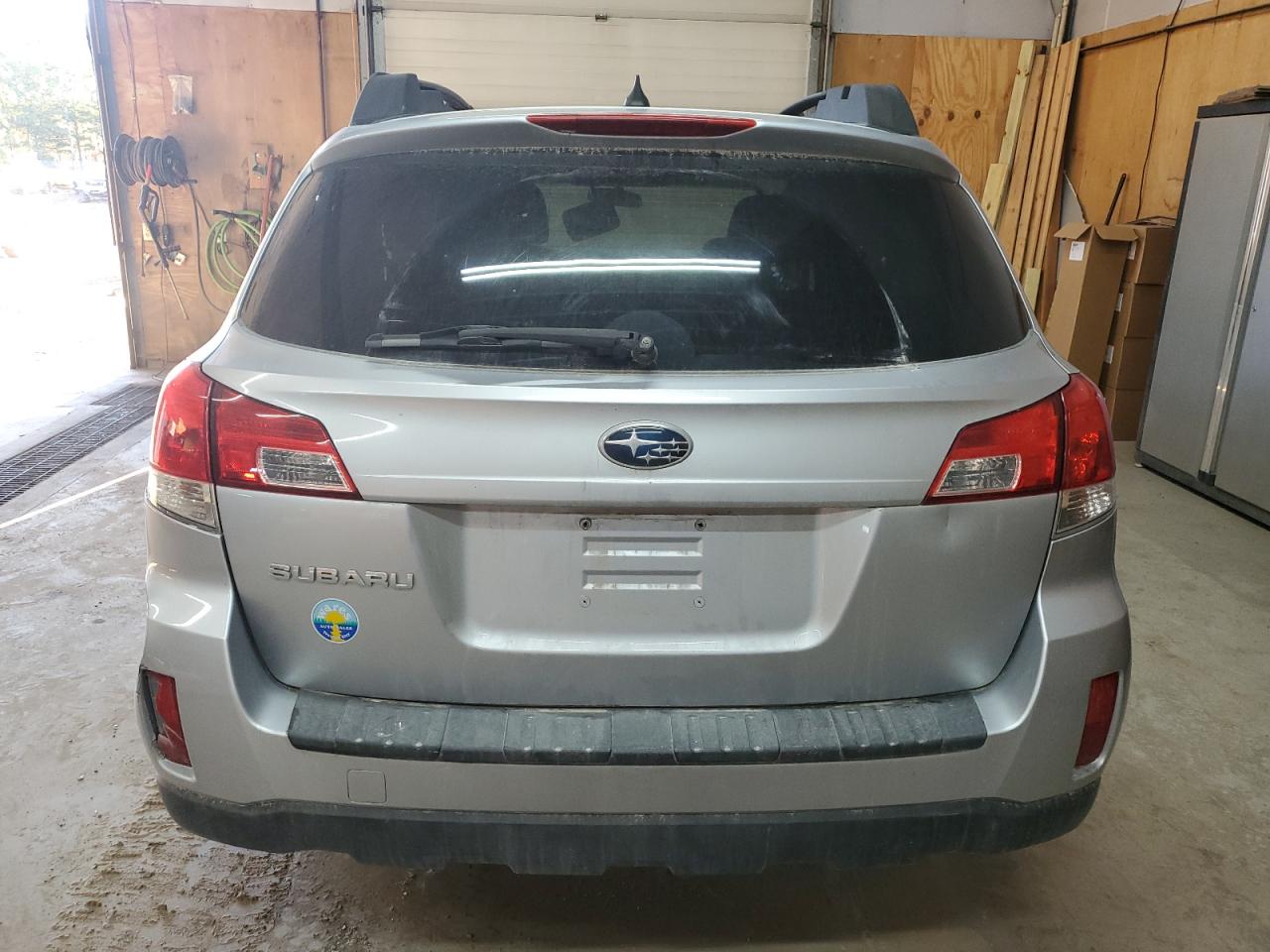 2014 Subaru Outback 2.5I Premium VIN: 4S4BRBCC4E3228293 Lot: 84818155