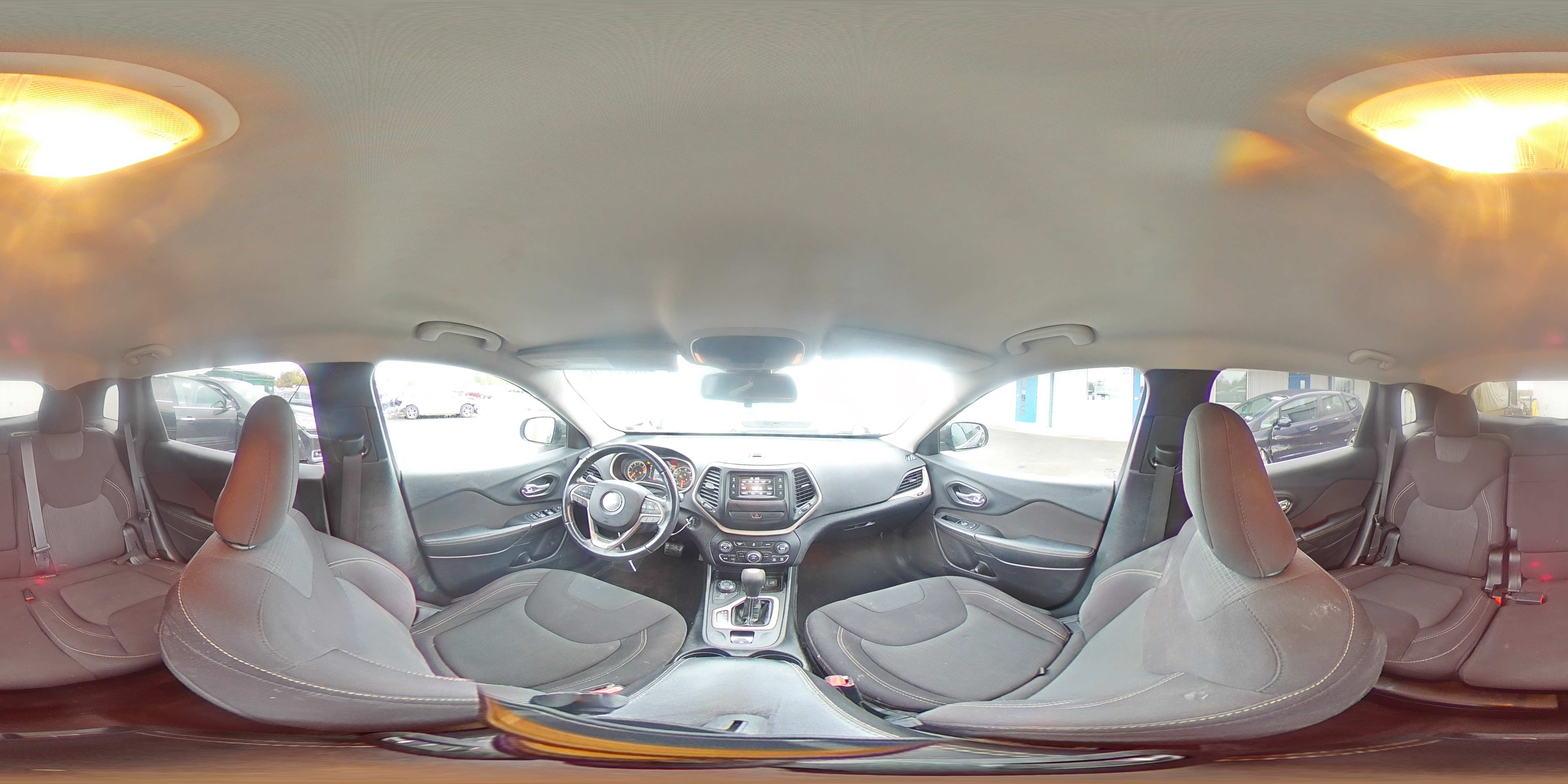 2016 Jeep Cherokee Latitude VIN: 1C4PJMCB1GW260785 Lot: 86282705