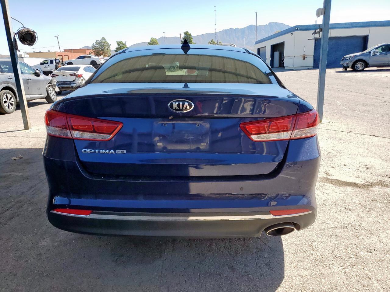2018 Kia Optima Lx VIN: 5XXGT4L38JG216830 Lot: 85337845