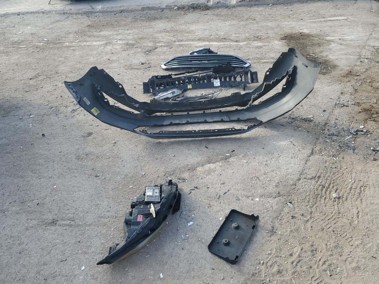 2017 Ford Fusion Titanium VIN: 3FA6P0K95HR114420 Lot: 85486335