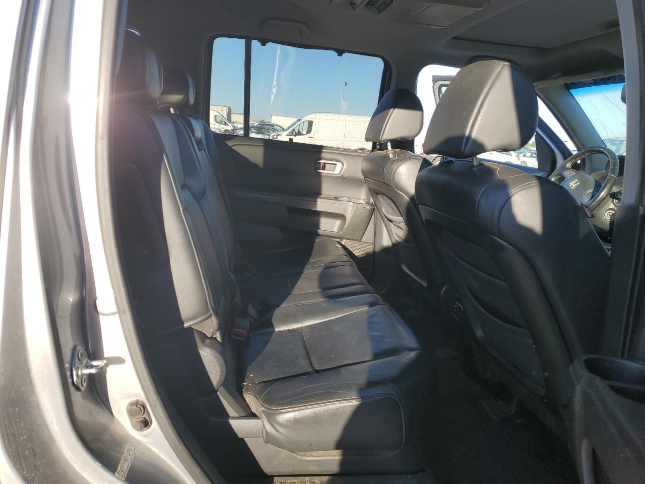 2010 Honda Pilot Touring VIN: 5FNYF4H97AB006893 Lot: 82216215