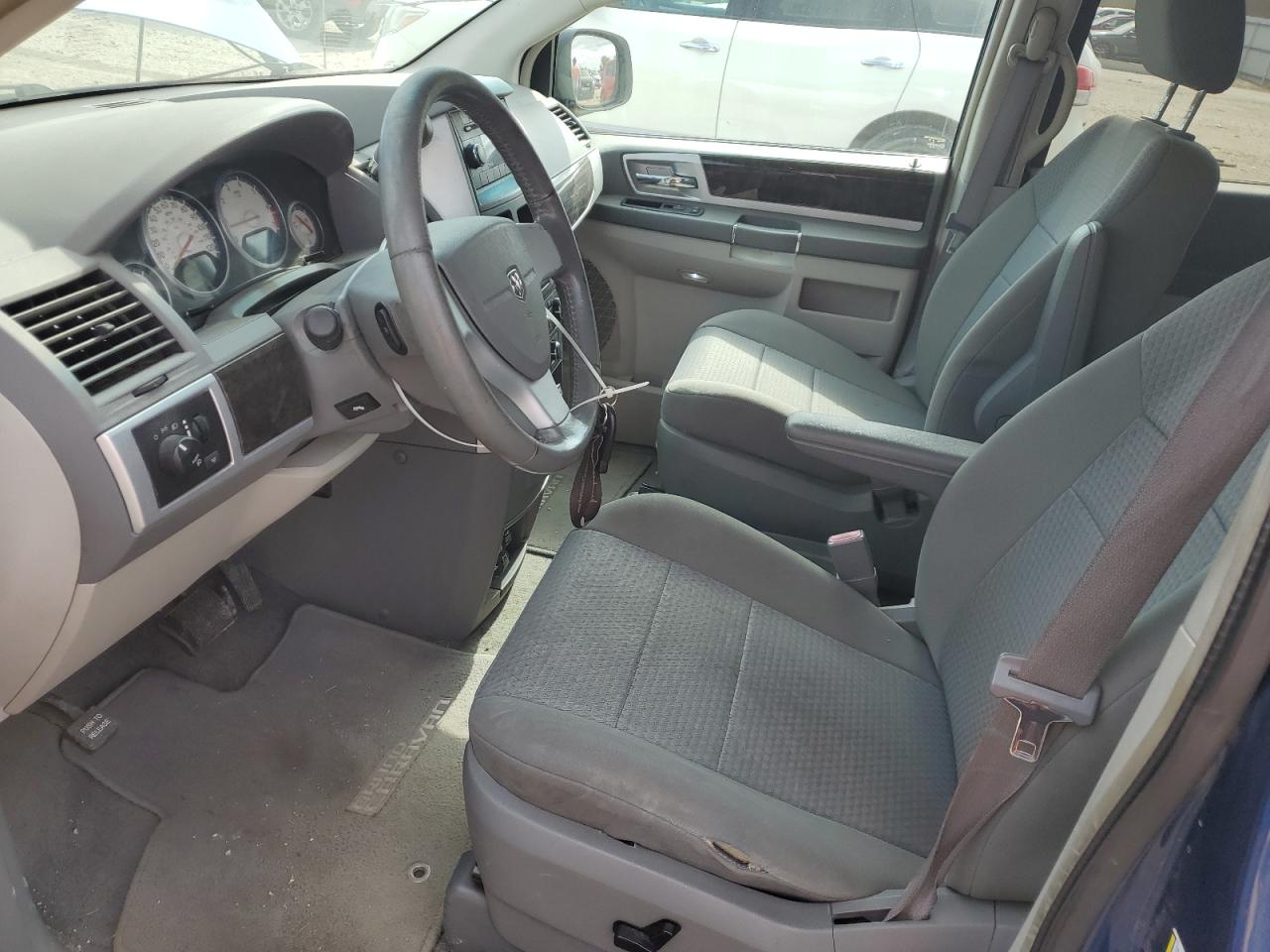 2010 Dodge Grand Caravan Sxt VIN: 2D4RN5D14AR177654 Lot: 84469035