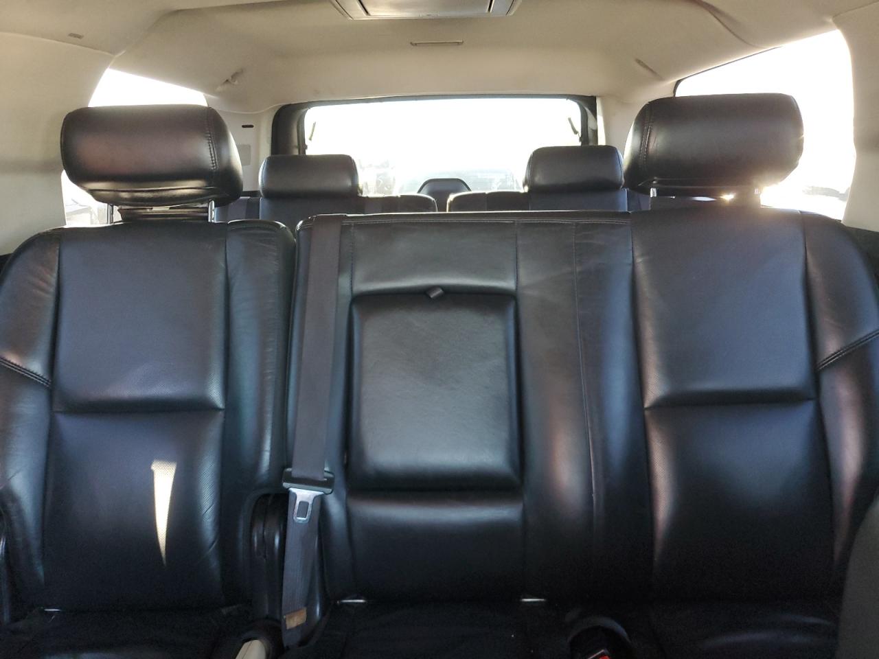 2008 Cadillac Escalade Esv VIN: 1GYFK66808R125991 Lot: 90299865