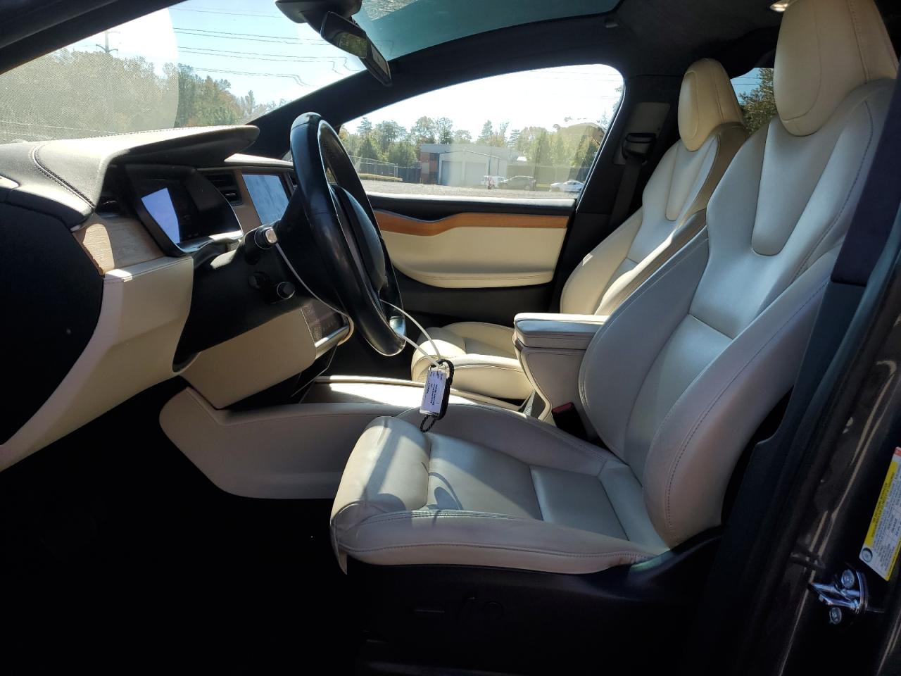 2020 Tesla Model X VIN: 5YJXCAE22LF243532 Lot: 87010305