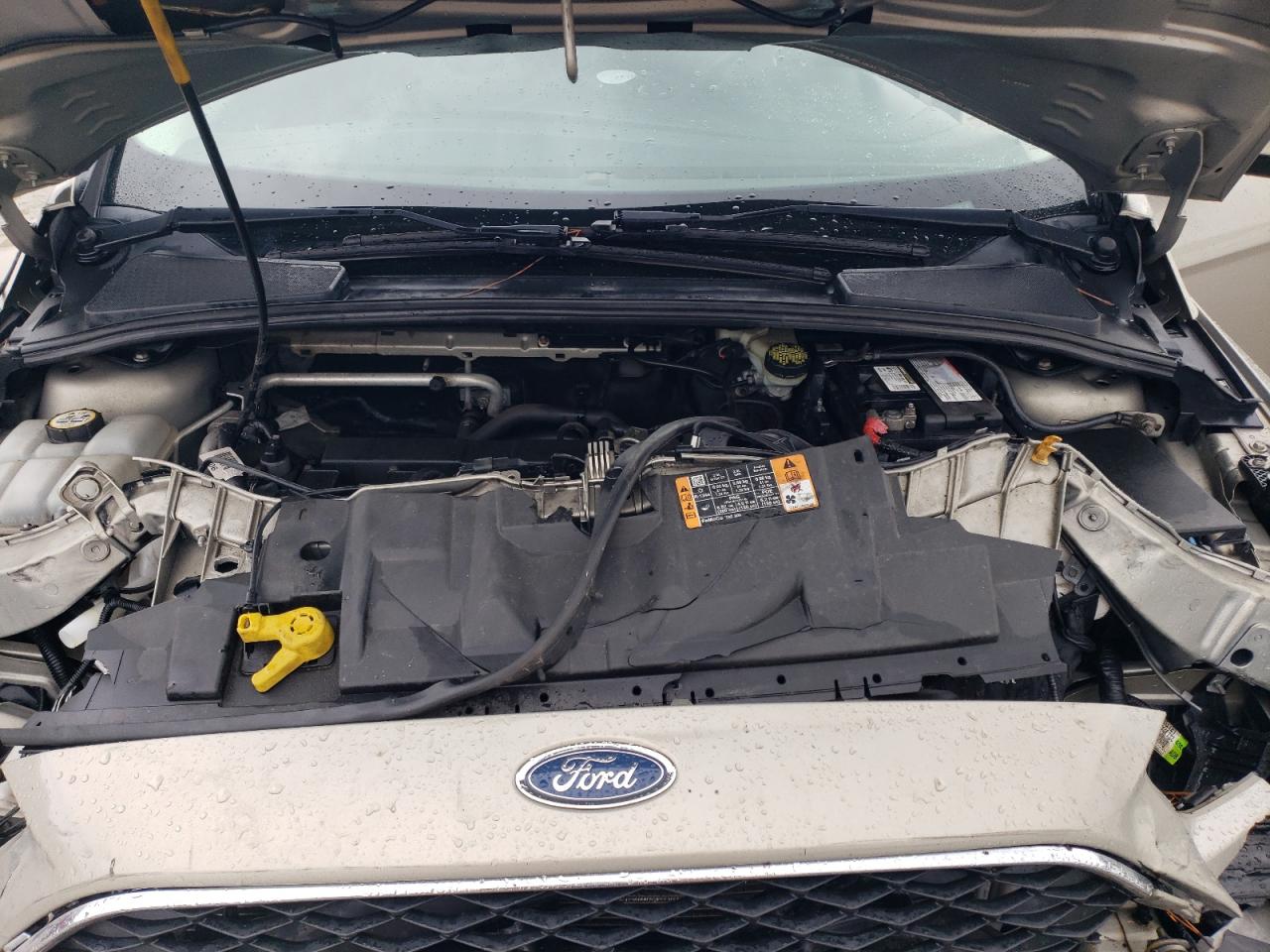 2016 Ford Focus Se VIN: 1FADP3F27GL261924 Lot: 85901445