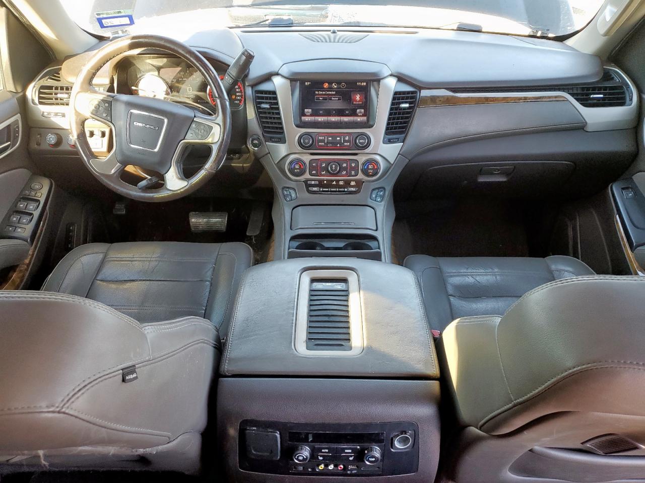 2015 GMC Yukon Xl Denali VIN: 1GKS2JKJ3FR632935 Lot: 90396765