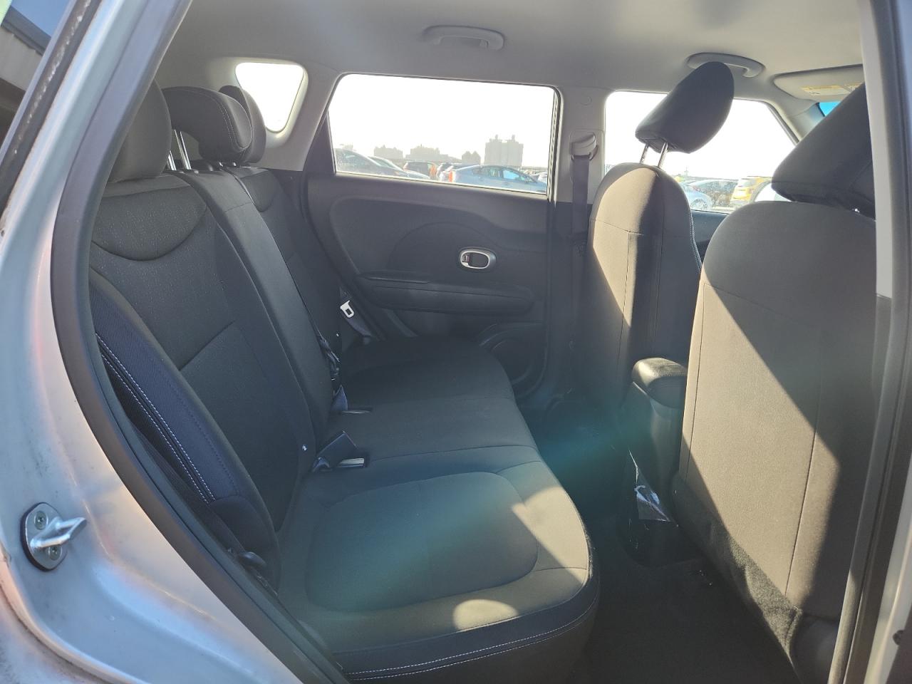 2015 Kia Soul VIN: KNDJN2A29F7760946 Lot: 84892775