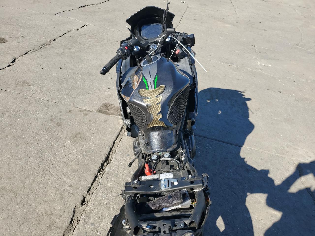 2022 Kawasaki Ex650 N VIN: ML5EXEN18NDA75641 Lot: 90948625