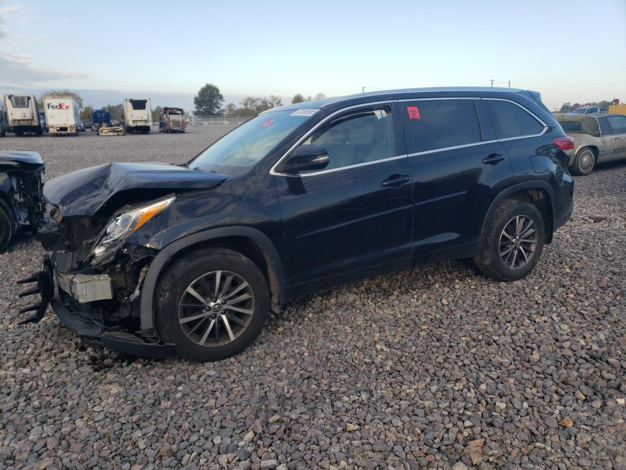 2018 Toyota Highlander Se