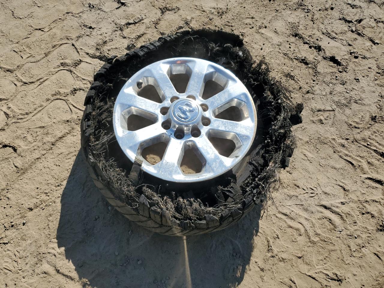 2019 Ram 2500 Laramie VIN: 3C6UR5FL0KG714044 Lot: 90374335