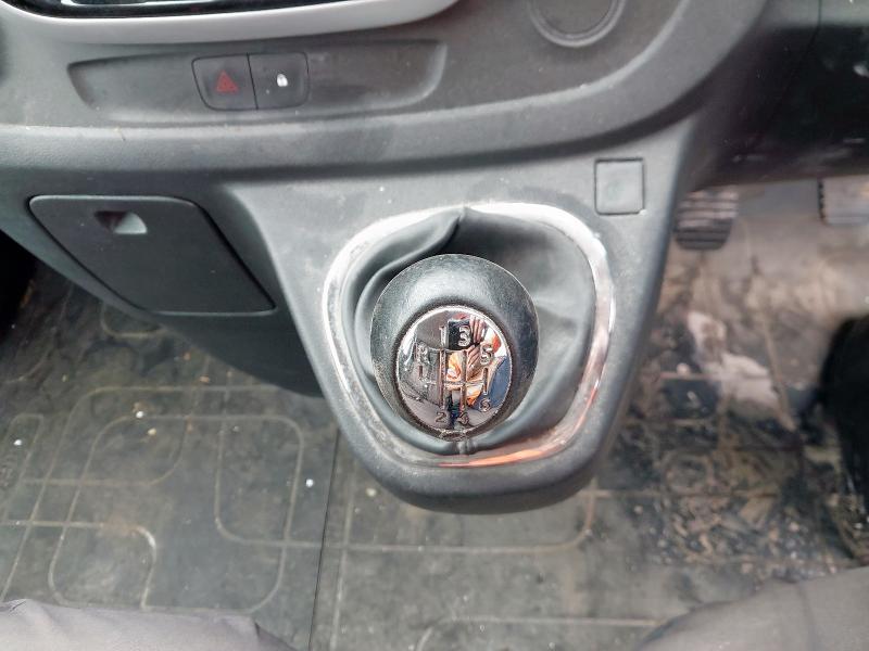 2017 RENAULT TRAFIC LL29 ENERGY DCI 125 SPORT NAV VAN