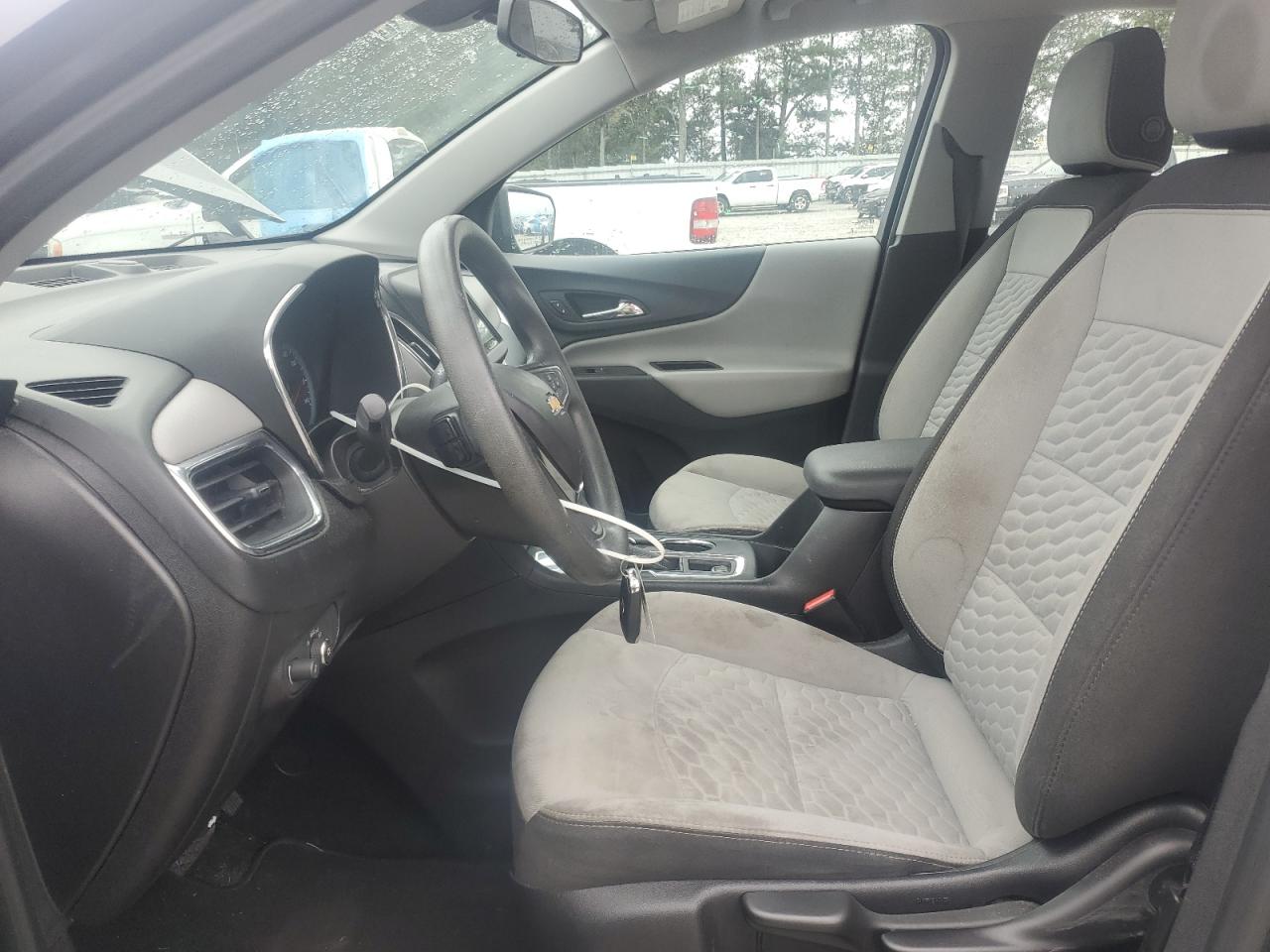 2018 Chevrolet Equinox Ls VIN: 2GNAXHEV1J6150198 Lot: 82285555