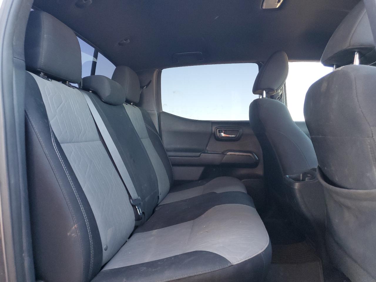 2020 Toyota Tacoma Double Cab VIN: 5TFCZ5AN0LX220213 Lot: 82211705