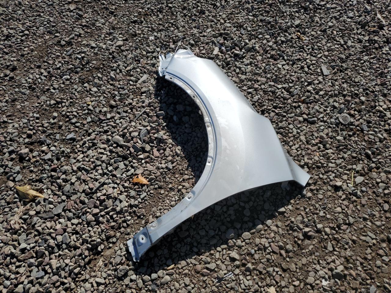 2016 Nissan Rogue S VIN: 5N1AT2MM5GC811219 Lot: 86128155