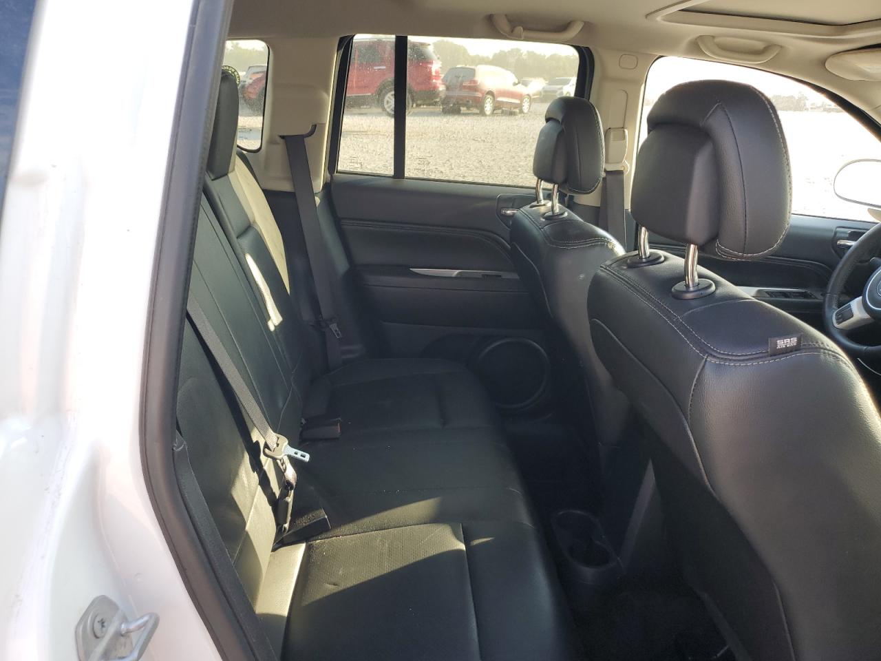 2017 Jeep Compass Latitude VIN: 1C4NJDEB7HD176343 Lot: 82407945