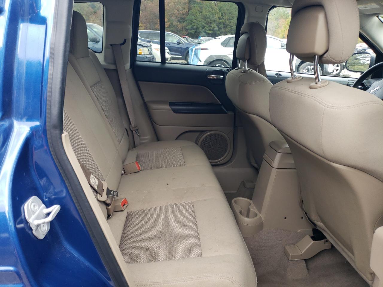 2010 Jeep Compass Sport VIN: 1J4NF4FB2AD510505 Lot: 90284565