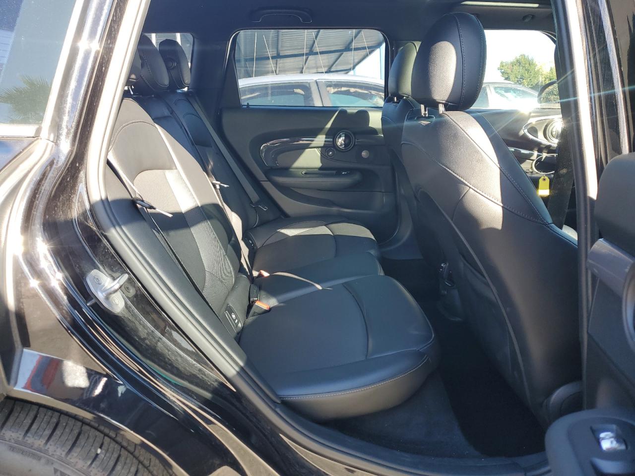 2017 Mini Cooper S Clubman VIN: WMWLN9C55H2E49068 Lot: 82566565