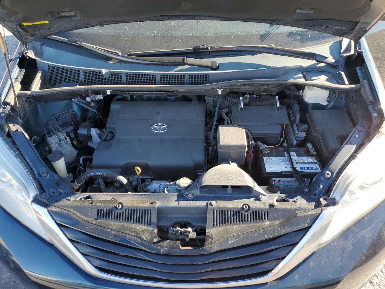 2012 Toyota Sienna Le VIN: 5TDKK3DC8CS221923 Lot: 85690445