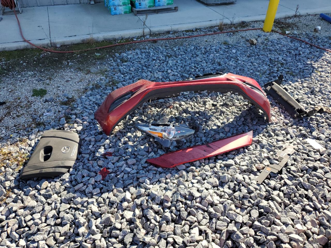 2018 Mazda 3 Sport VIN: 3MZBN1U74JM186600 Lot: 90653575