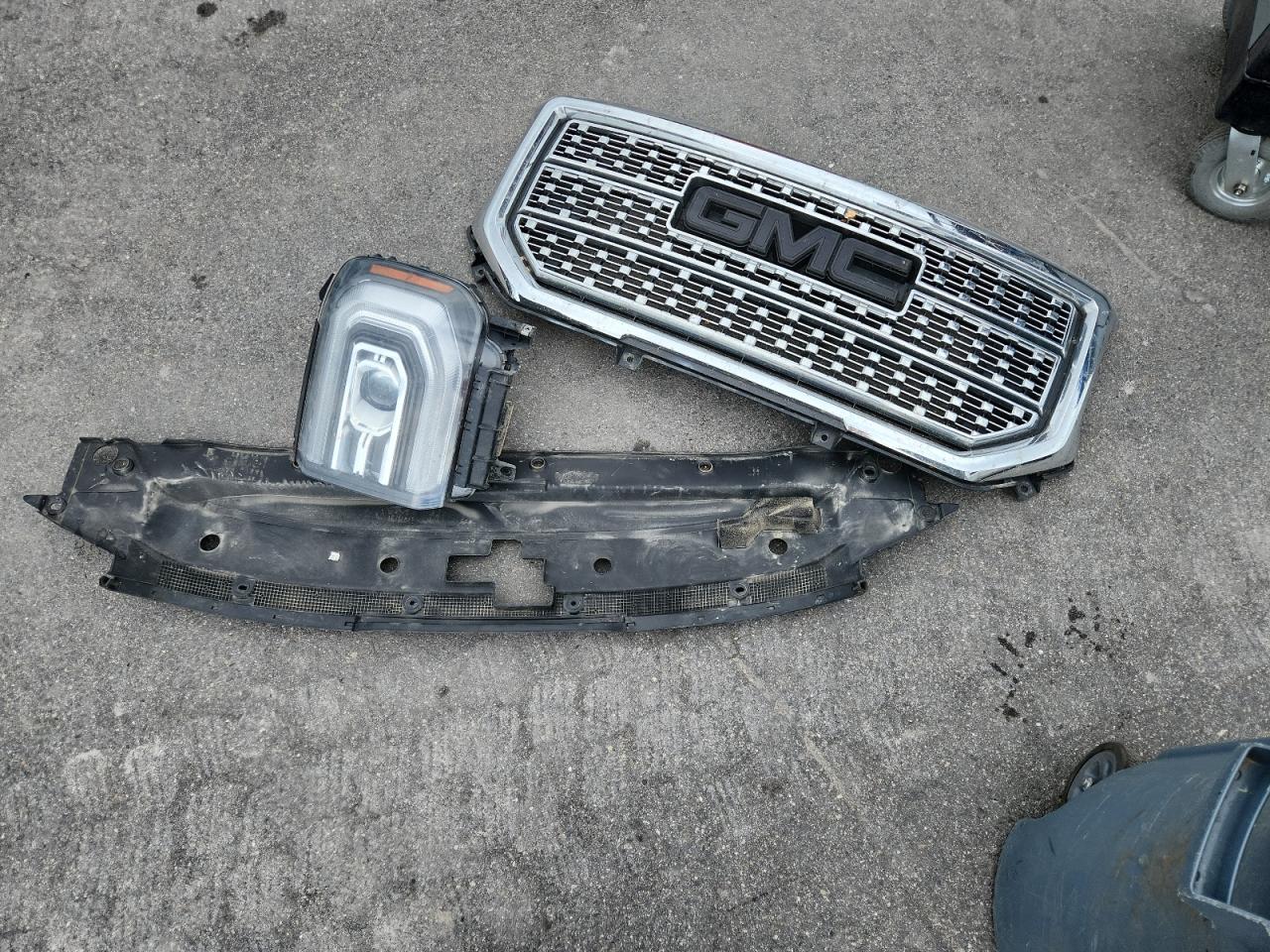 2016 GMC Sierra K1500 Denali VIN: 3GTU2PEJ2GG304684 Lot: 90806075