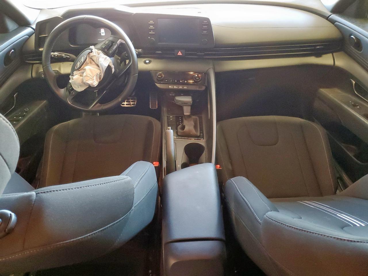 Elantra Elantra