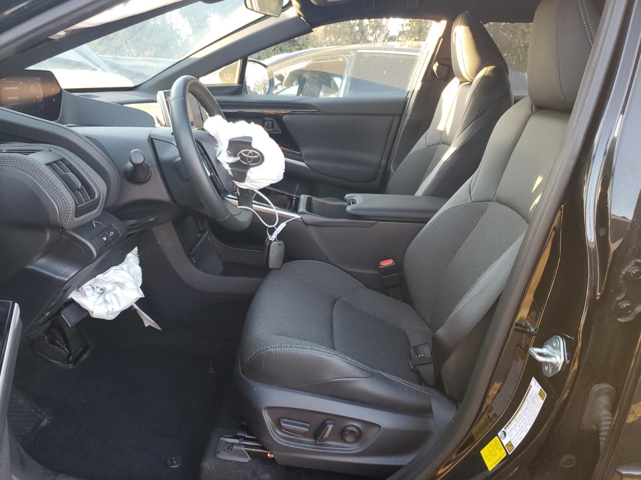 2024 Toyota Bz4X Xle VIN: JTMAAAAAXRA043847 Lot: 86841265